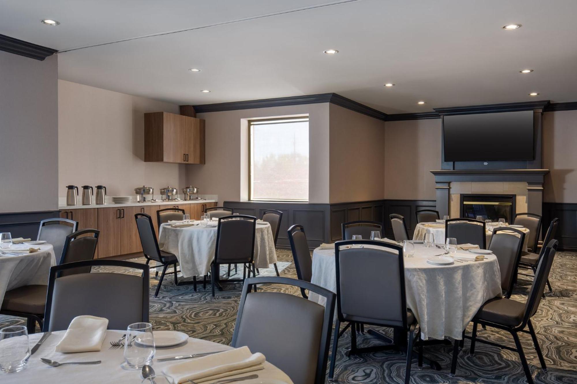 Holiday Inn Hotel & Suites St.Catharines-Niagara By Ihg Sainte-Catherine Екстериор снимка